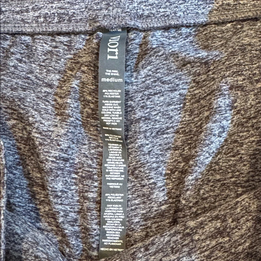 Vuori Gray Women’s Track Pants - Picture 7 of 11